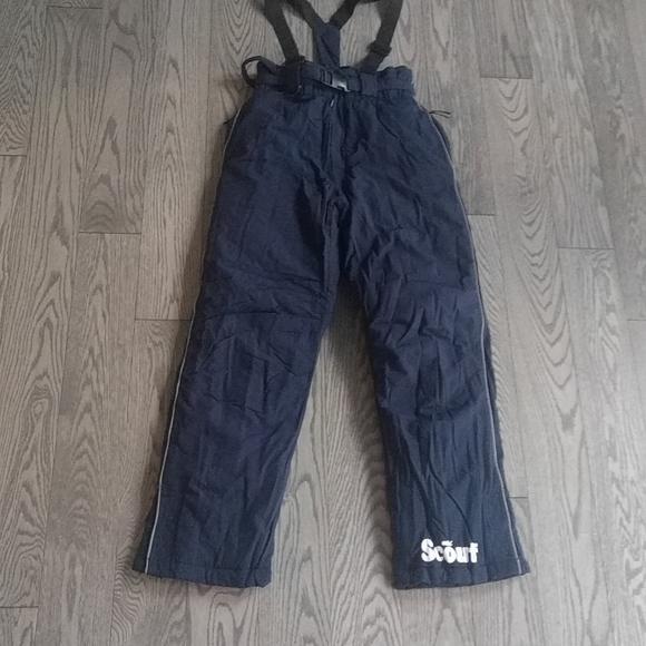 New snow pants by Scout🍀 - Picture 4 of 16